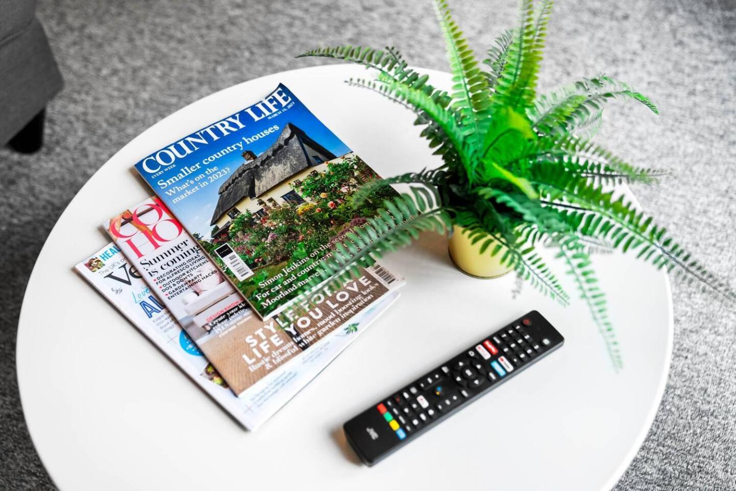City Centre - Two Bedroom Apartment - Juliet Balcony - Secure Parking - Wifi - Smart Tv - Top Rated -33S Birmingham Eksteriør billede